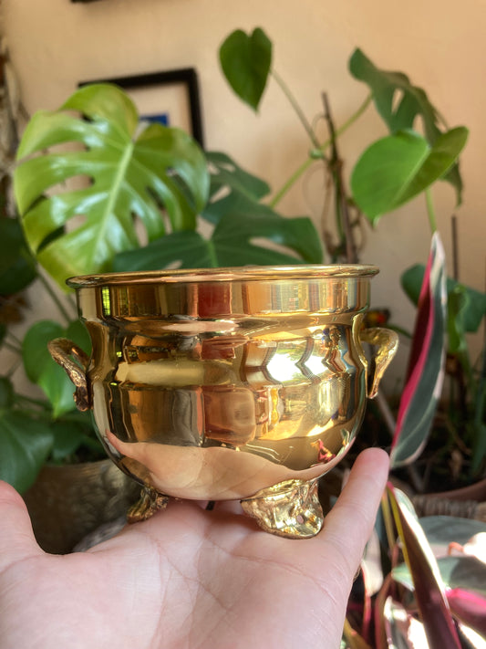 Small 90s Brass Cauldron